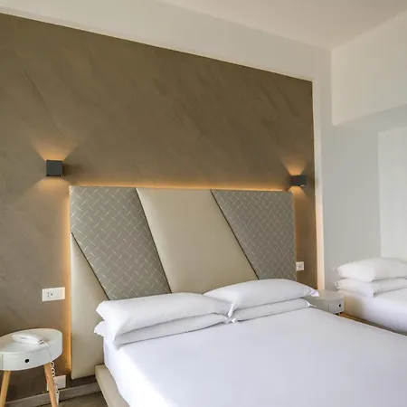 Hotel Tirreno