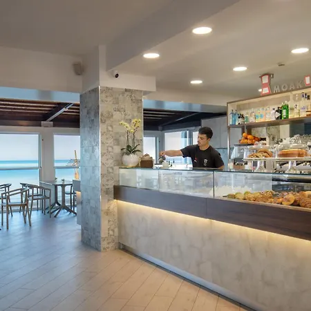 Tirreno Hotel
