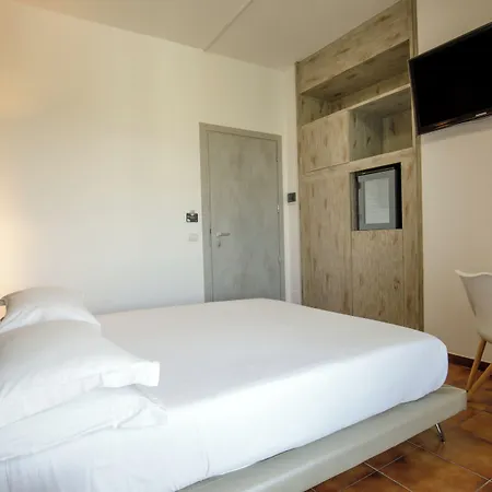 Hotel Tirreno